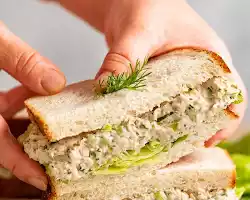 Tuna salad sandwich